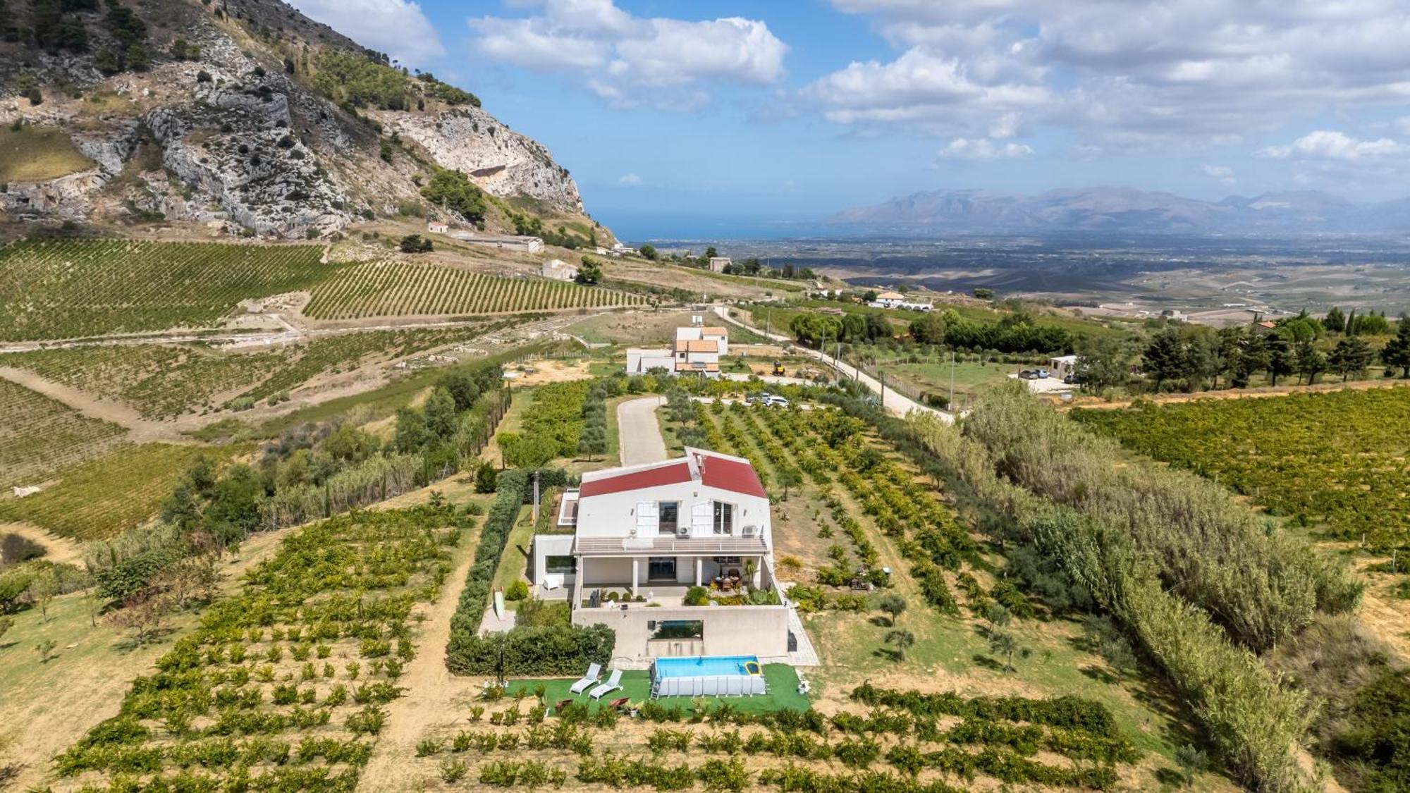 Villa Bonifato Vista Sulle Campagne E Sul Mare Siciliano Cozy House Italy 알카모 외부 사진